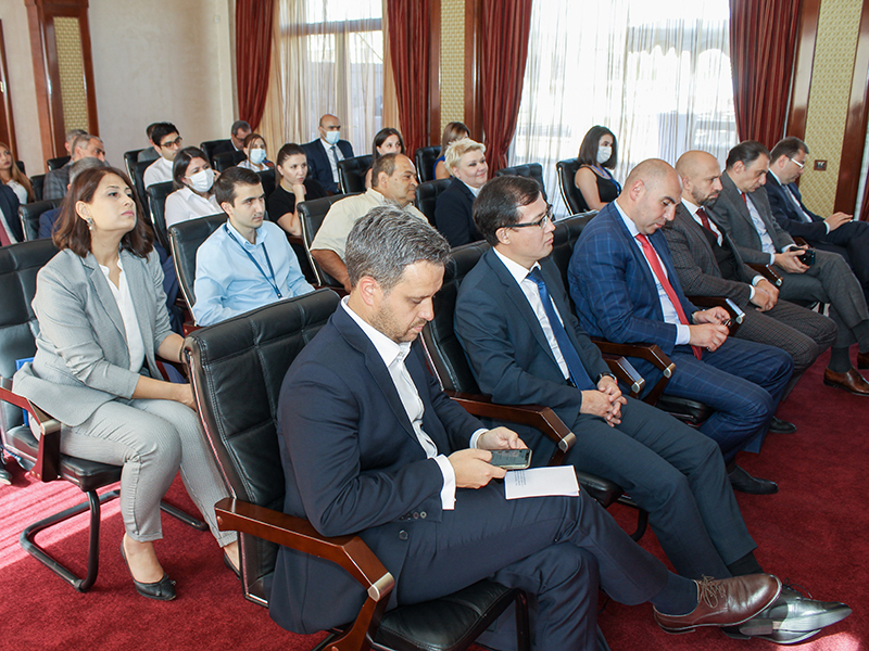 Eurasian Development Bank provides Ardshinbank with USD 20 million to support SMEs-14