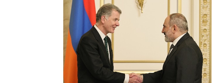 Armenian PM, chief of MI6 discuss regional security Armenian PM, chief of MI6 discuss regional security