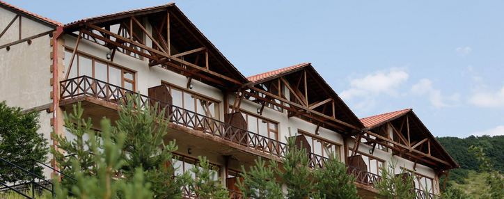 Armenian hotel found guilty of illegal water use	