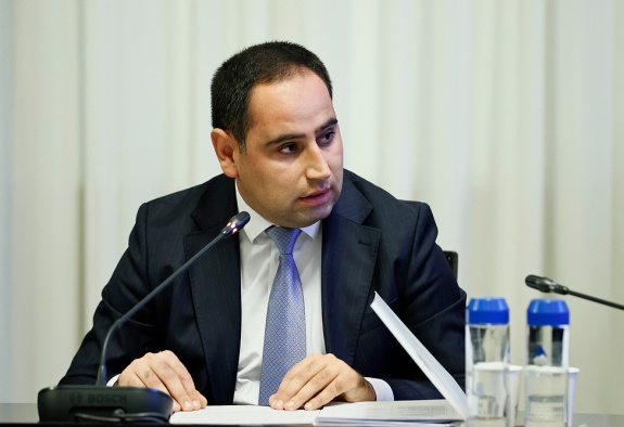 Այս պահին աշխատում ենք Դիլիջանի թունելի անմիջապես կողքը նոր թունելի կառուցման նախագծի վրա. ՏԿԵ  նախարար