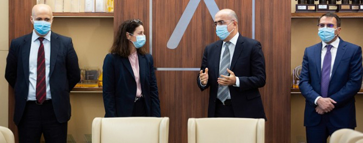 «Հայաստանի համար սա շատ կարևոր նախագիծ է». Ամերիաբանկի Տնօրենների խորհրդի նախագահը մեկնաբանել է բանկին 25մլն դոլարի տրամադրման համաձայնագիրը ՎԶԵԲ-ի հետ (ՖՈՏՈ)