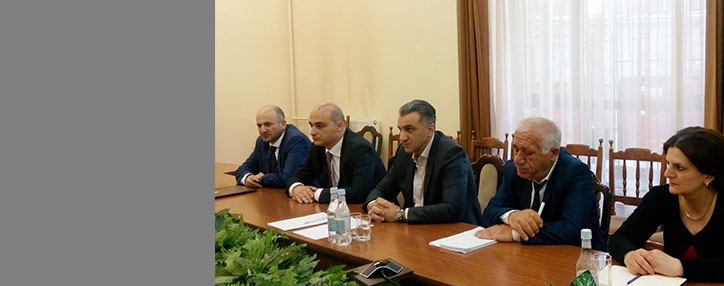 ՀՀ գյուղատնտեսության նախարարությունում քննարկվել են Հայաստանում ժամկետանց թունաքիմիկատների կառավարման հարցերը