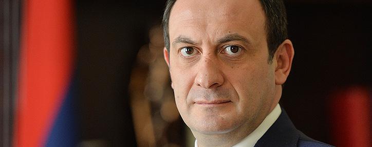Саргсян назначил председателем Комитета по госдоходам главу своей контрольной службы Саргсян назначил председателем Комитета по госдоходам главу своей контрольной службы