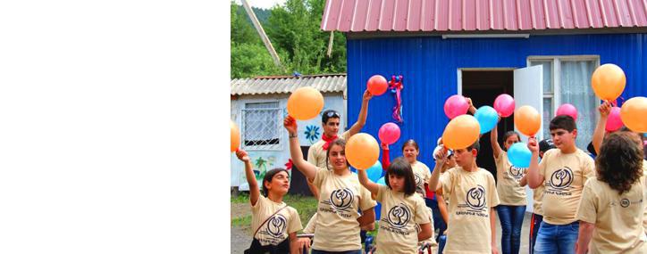 ՎՏԲ-Հայաստան Բանկի աջակցությամբ վերանորոգված Ստեփանավանի «Էլեն» հանգստյան տանը տեղի ունեցավ ամառային ճամբարի փակումը