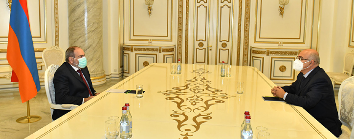 Пашинян начал серию встреч с бизнесменами Армении для обсуждения вопросов экономической деятельности