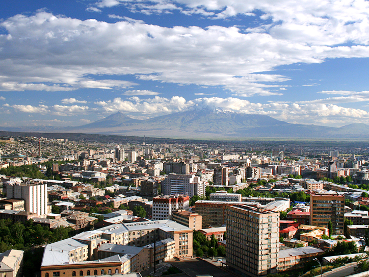 Head of Russia’s investigative committee arrives in Yerevan to look into brutal killing of six-member family in Gyumri Head of Russia’s investigative committee arrives in Yerevan to look into brutal killing of six-member family in Gyumri