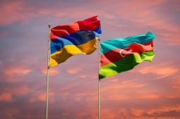 Փաշինյանը կոչ է արել չշարունակել Լեռնային Ղարաբաղի հայերի վերադարձի և «Արևմտյան Ադրբեջանի և արևմտաադրբեջանցիների վերադարձի» իրավունքի մասին խոսույթները