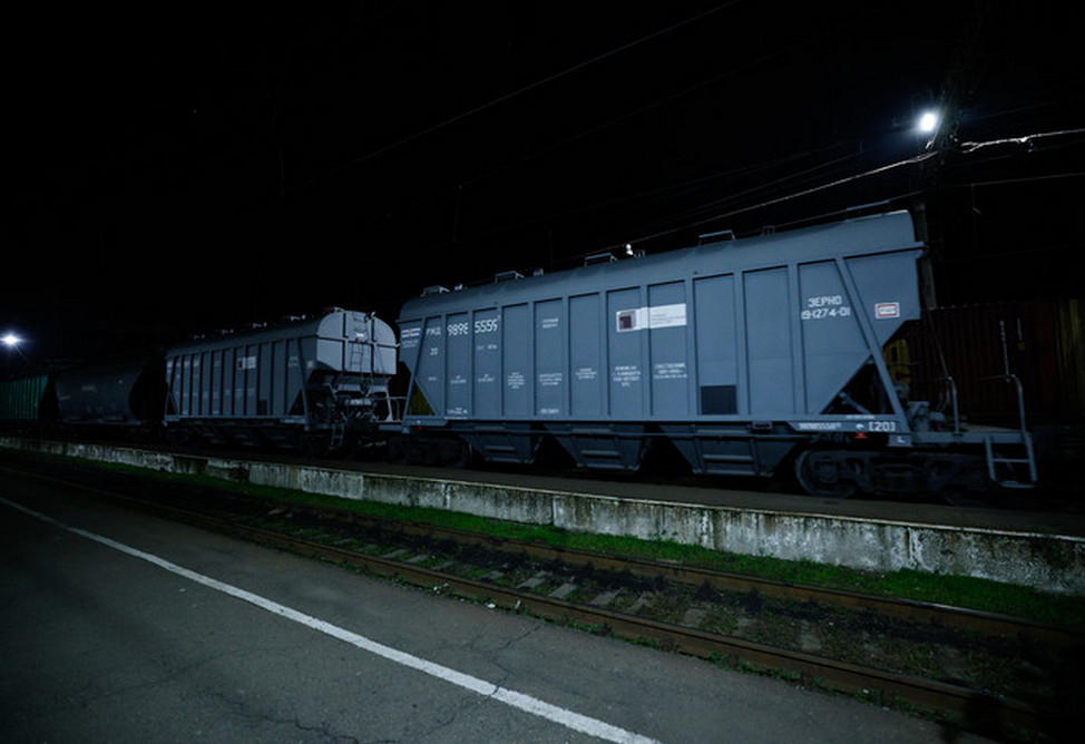 Армения планирует организовать импорт из России различных товаров через Азербайджан - Пашинян