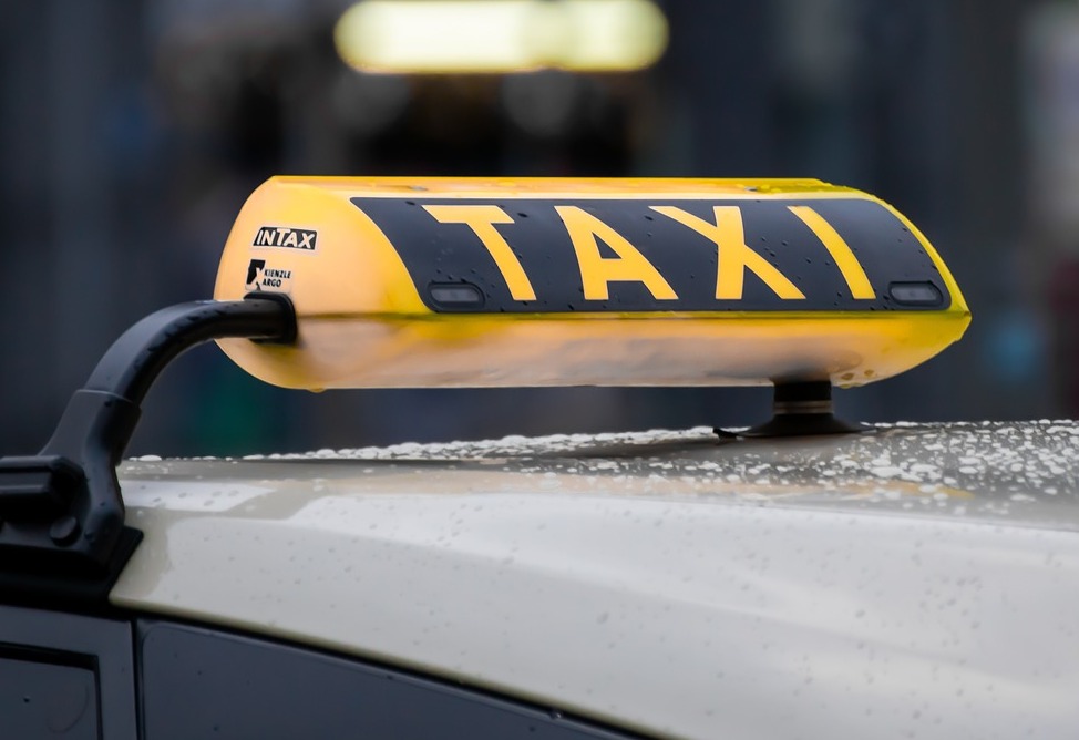 Armenian taxi drivers will have their state duty debts written off, totaling 1.34 billion drams
