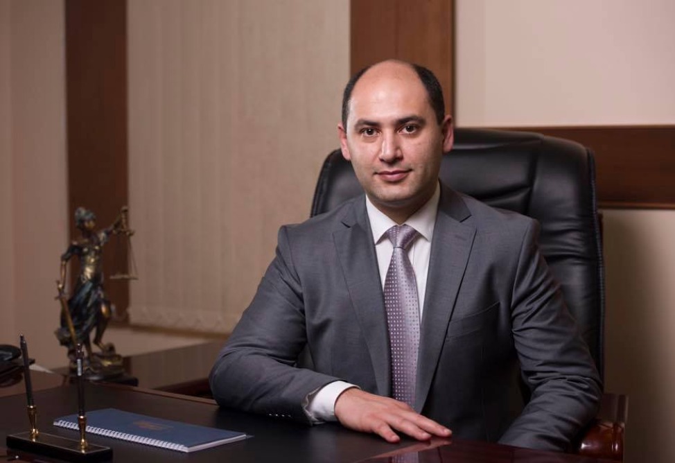 Մարտուն Գրիգորյանը ավագանու մանդատից հրաժարվելու դիմում է ներկայացրել Մարտուն Գրիգորյանը ավագանու մանդատից հրաժարվելու դիմում է ներկայացրել