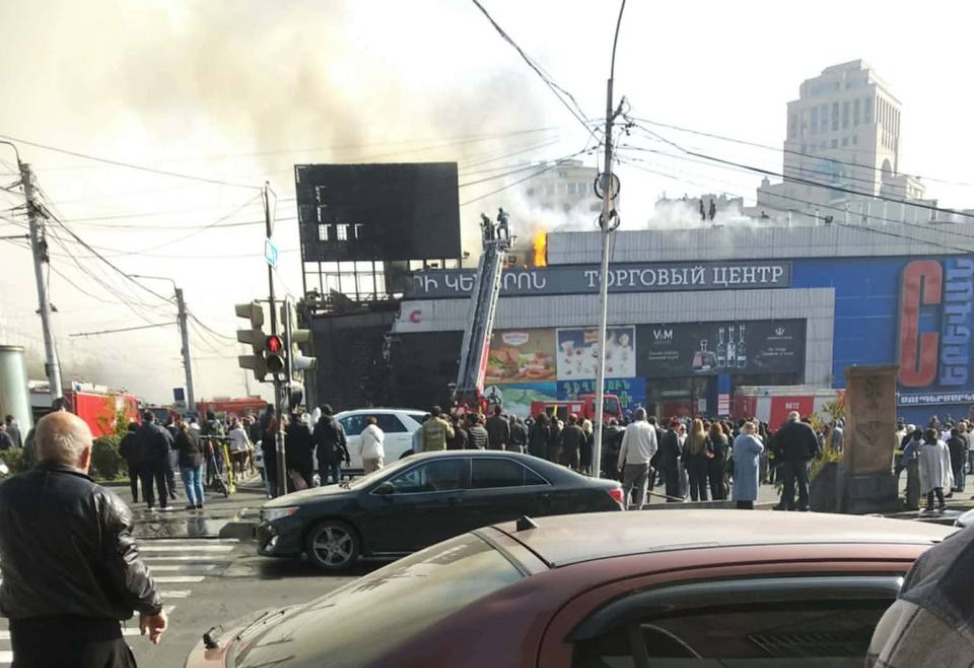 ՔԿ․ «Երևան սիթի»–ում բռնկված հրդեհի դեպքի առթիվ նախաձեռնվել է քրվարույթ հրկիզման հատկանիշներով