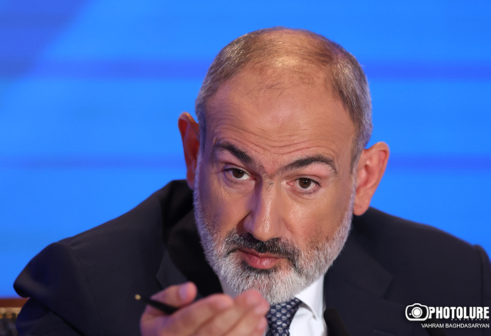 Pashinyan urges citizens who oppose the cessation of the Karabakh movement to initiate a revolution Pashinyan urges citizens who oppose the cessation of the Karabakh movement to initiate a revolution