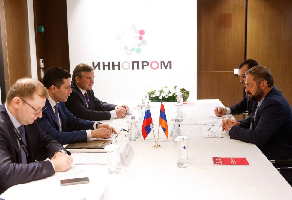 Հայաստանի և Ռուսաստանի նախարարները քննարկել են առևտրատնտեսական հարաբերությունների ընթացիկ զարգացումները
