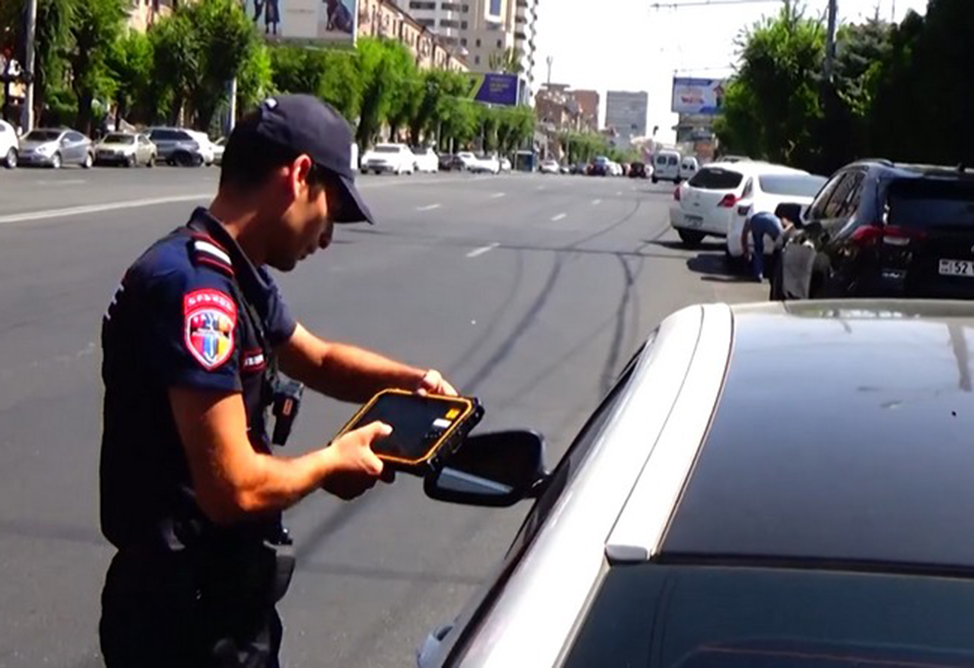 Digital driver's licenses will be issued in Armenia from September 1 - MIA Digital driver's licenses will be issued in Armenia from September 1 - MIA