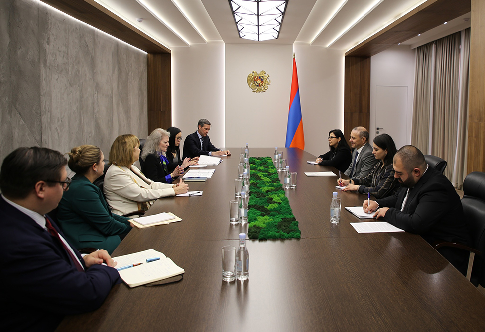 В Армении видят необходимость в прямом авиасообщении с США