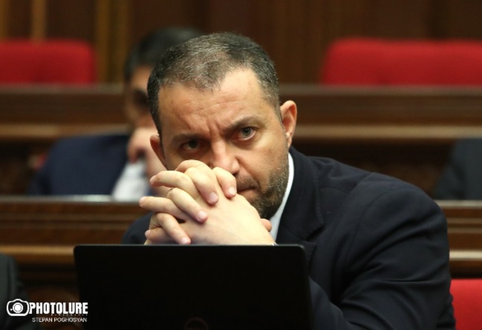 Процессы против чиновников парализуют работу госсистемы - экс-глава Минэкономики Процессы против чиновников парализуют работу госсистемы - экс-глава Минэкономики