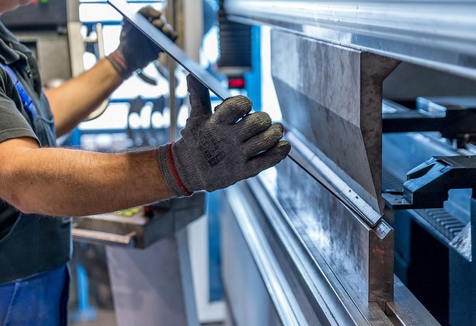 Industrial output in Armenia in January-February drops by 19.4% to 380.5 billion drams Industrial output in Armenia in January-February drops by 19.4% to 380.5 billion drams