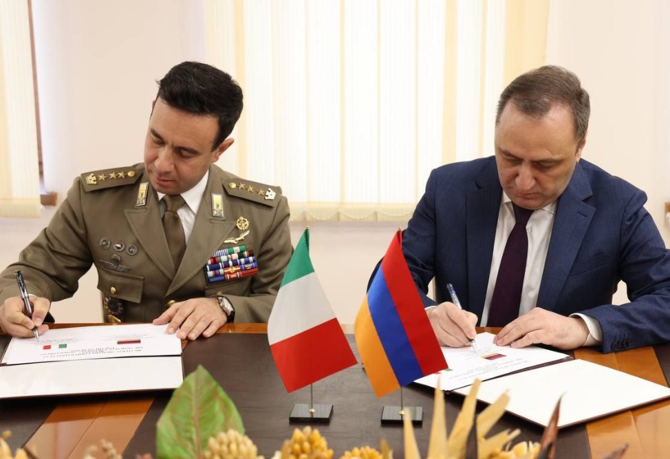 Armenia and Italy sign 2025 defense cooperation program