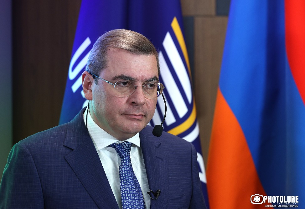 Armenia must transition to new economic model– David Ananyan