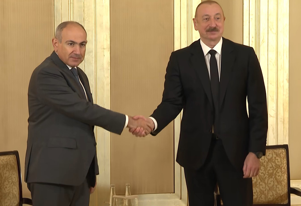 Meeting between Pashinyan and Aliyev underway in Abu Dhabi