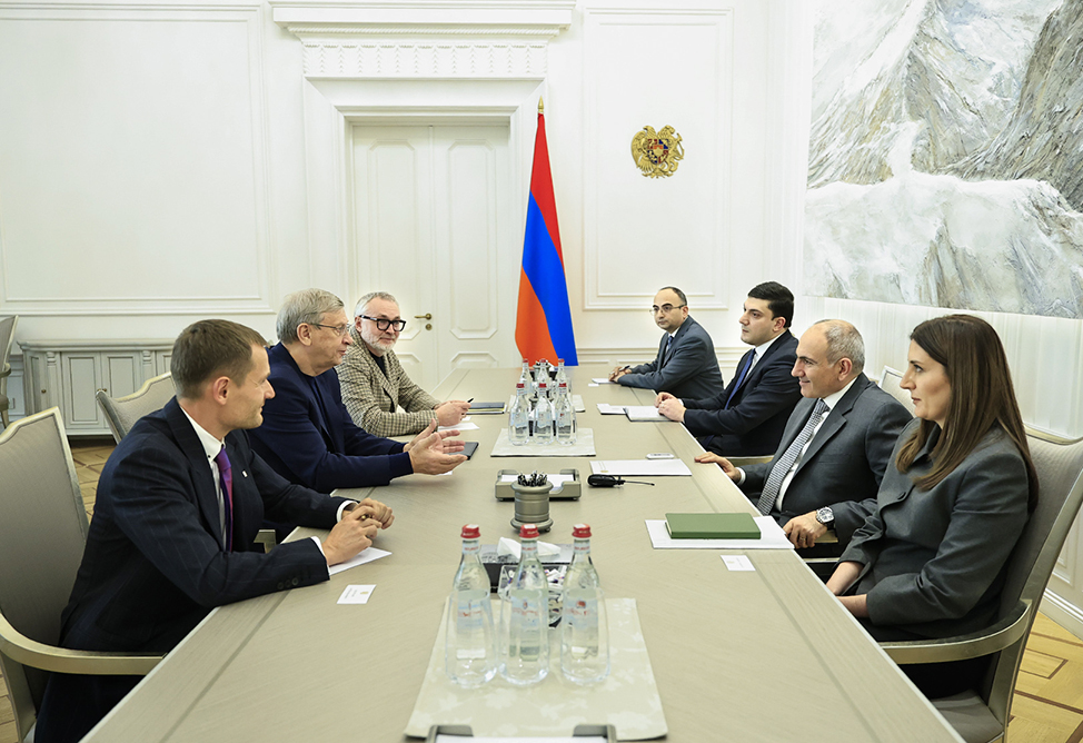 Pashinyan discussed developments in the Armenian economy with Yevtushenkov