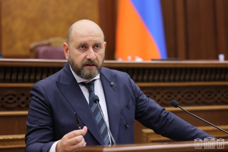 Галстян: для роста доли МСБ в ВВП Армении до 40% важен диалог бизнеса и банков