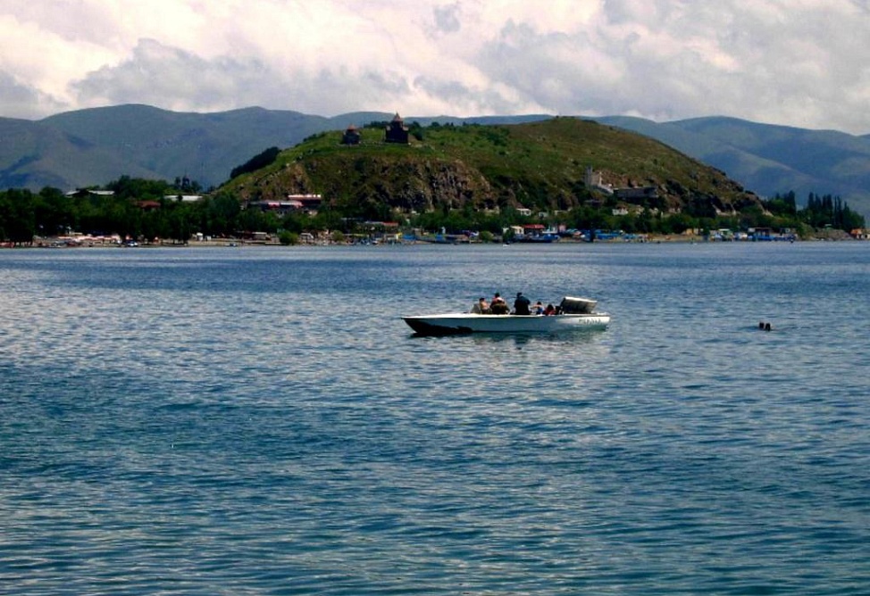 Eleven beaches in Armenia at holidaymakers’ disposal this year