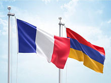 Macron: French weapon supplies to Armenia ‘normal’