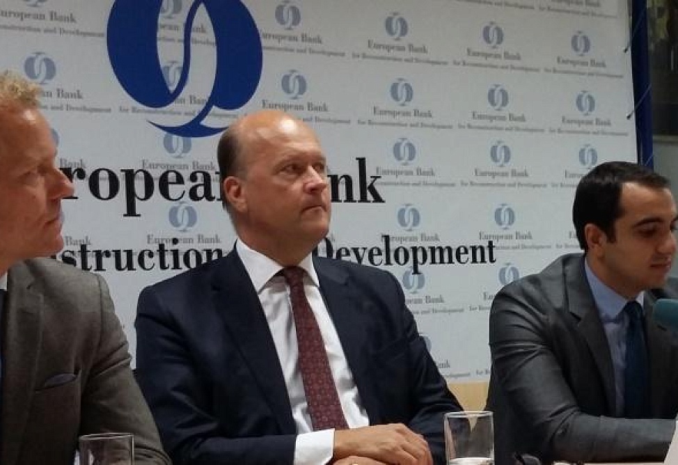ЕБРР предоставит на освещение ереванских улиц грант на 1,9 млн. евро ЕБРР предоставит на освещение ереванских улиц грант на 1,9 млн. евро