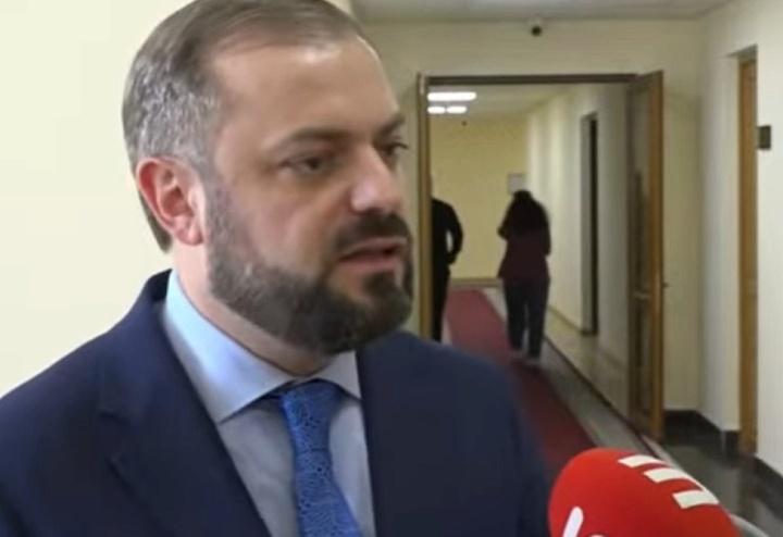 Հարյուրավոր միլիոն դոլարների պոտենցիալ կա․ Պապոյանը՝ Ադրբեջանի հետ երկկողմ առևտրի մասին Հարյուրավոր միլիոն դոլարների պոտենցիալ կա․ Պապոյանը՝ Ադրբեջանի հետ երկկողմ առևտրի մասին