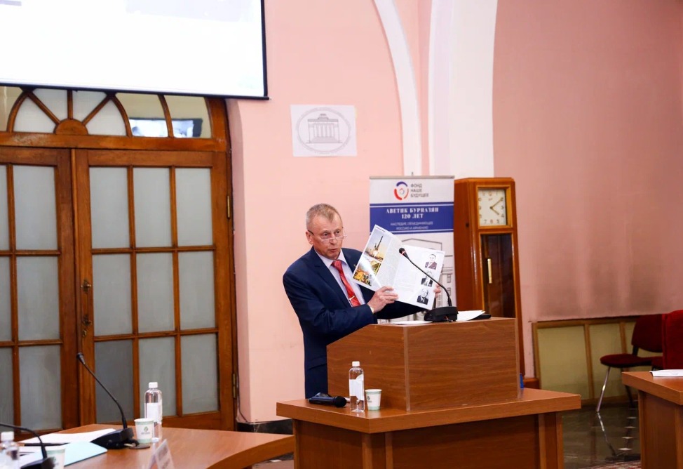 Бурназян, конференция, Ушаков Бурназян, конференция, Ушаков
