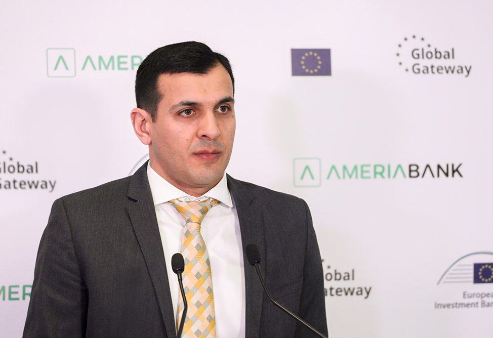Ованнес Тороян, Америабанк, EIB Ованнес Тороян, Америабанк, EIB