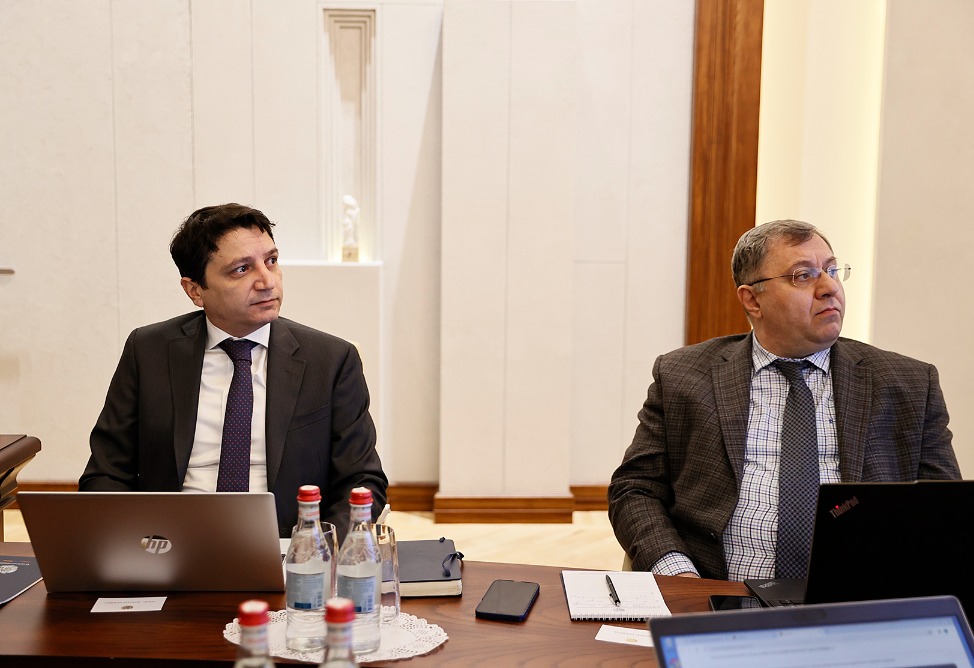 совещание у премьера совещание у премьера